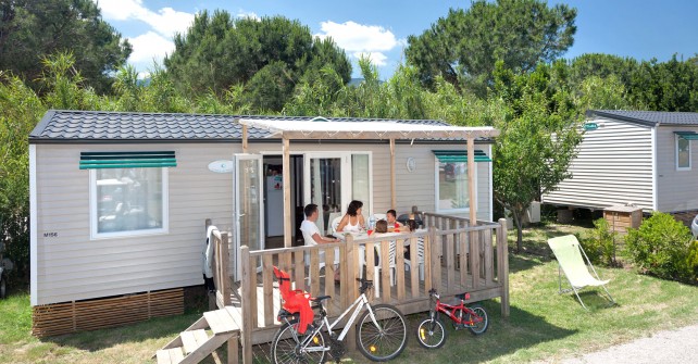 Mobilhome 2 Zim 2 Bad mit Bergenblick