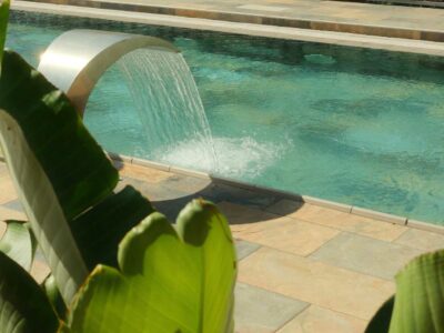 1-les-criques-de-porteil-carousselle-piscine 1-les-criques-de-porteil-carousselle-piscine