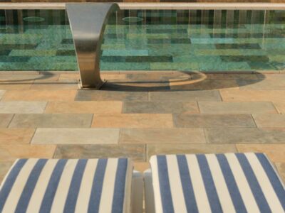 2-les-criques-de-porteil-carousselle-piscine 2-les-criques-de-porteil-carousselle-piscine